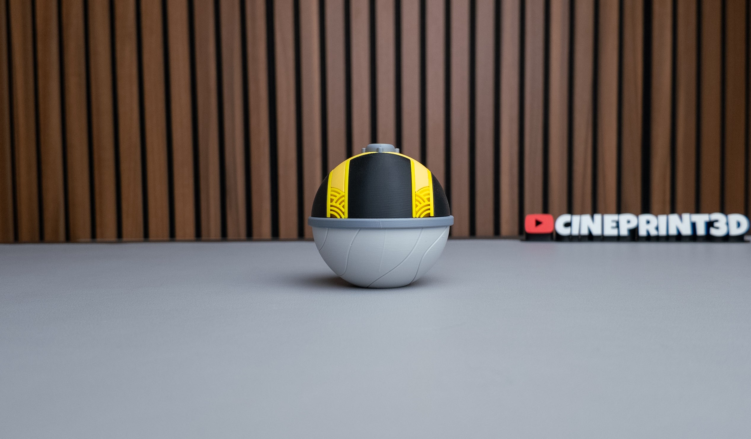Hisui Ultra Ball