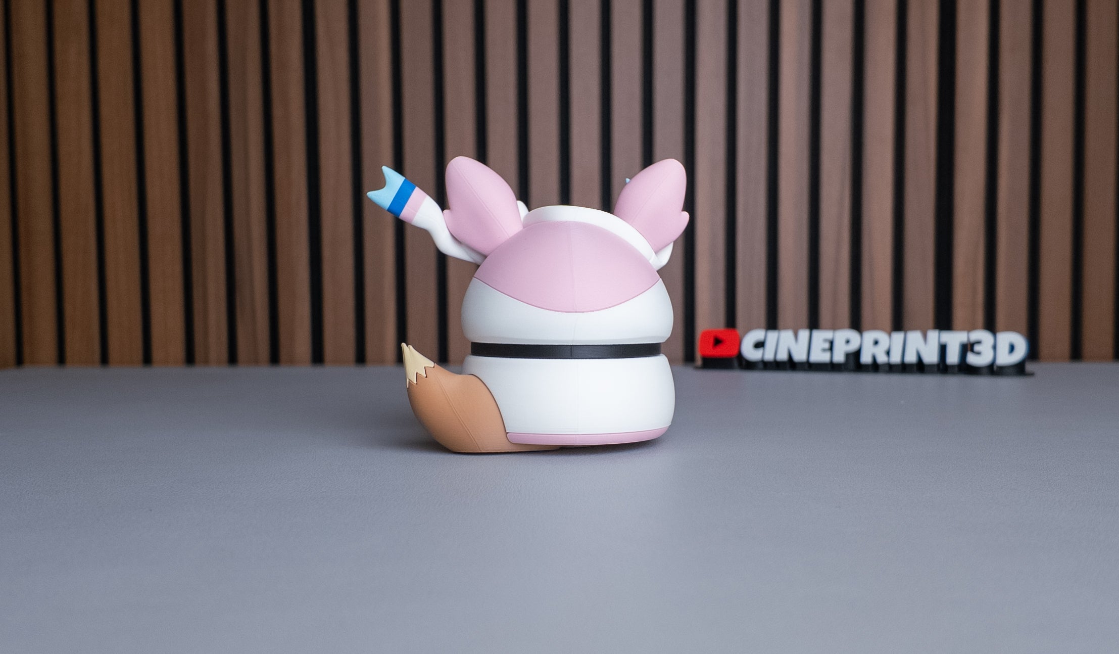 Eevee Sylveon Poncho Ball