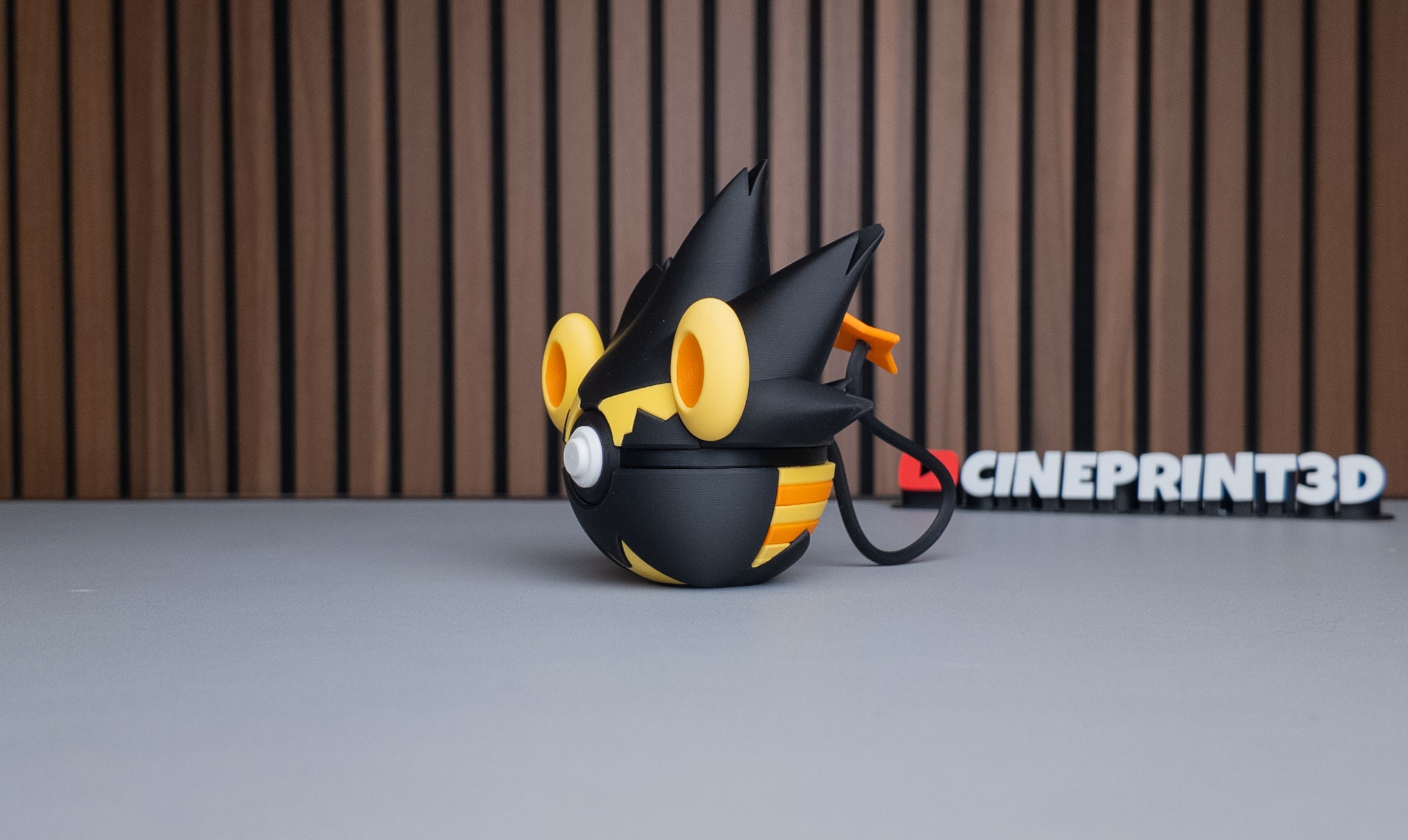 Shiny Luxray Ball