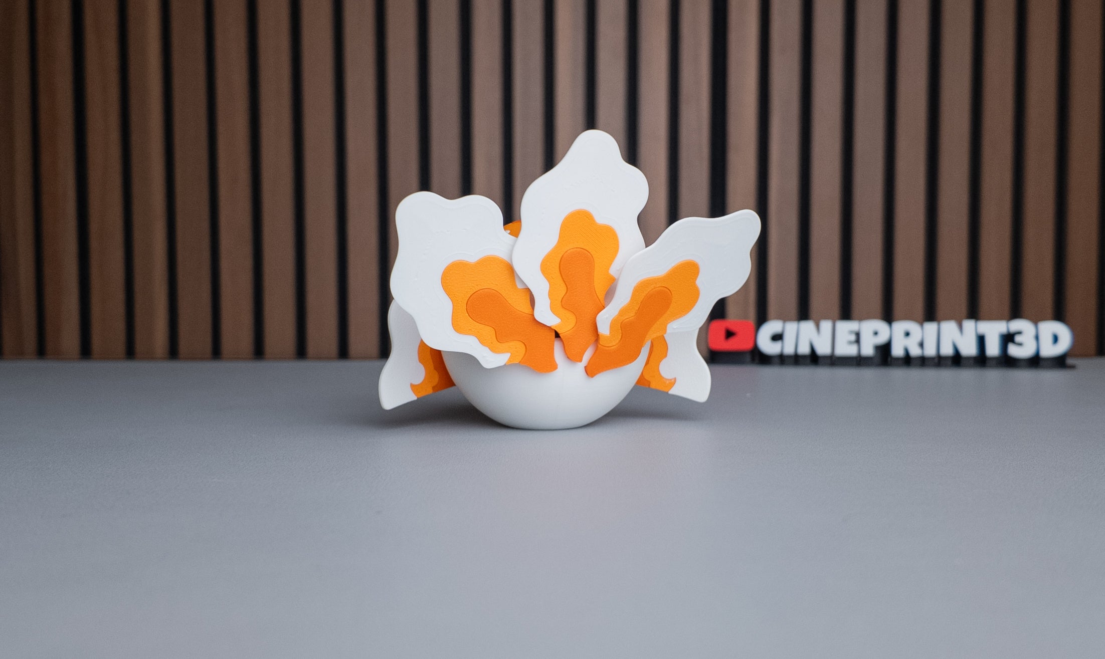 Goldeen Ball