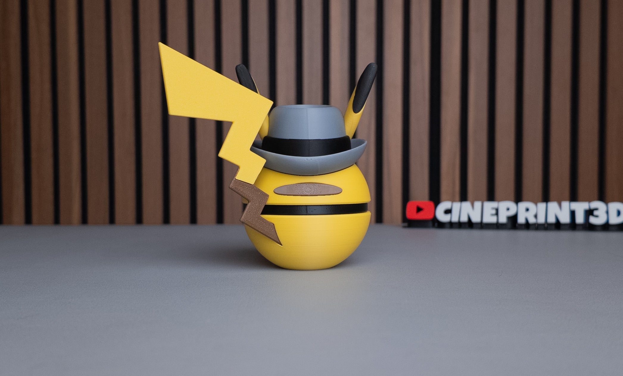 Pikachu - Van Gogh Ball