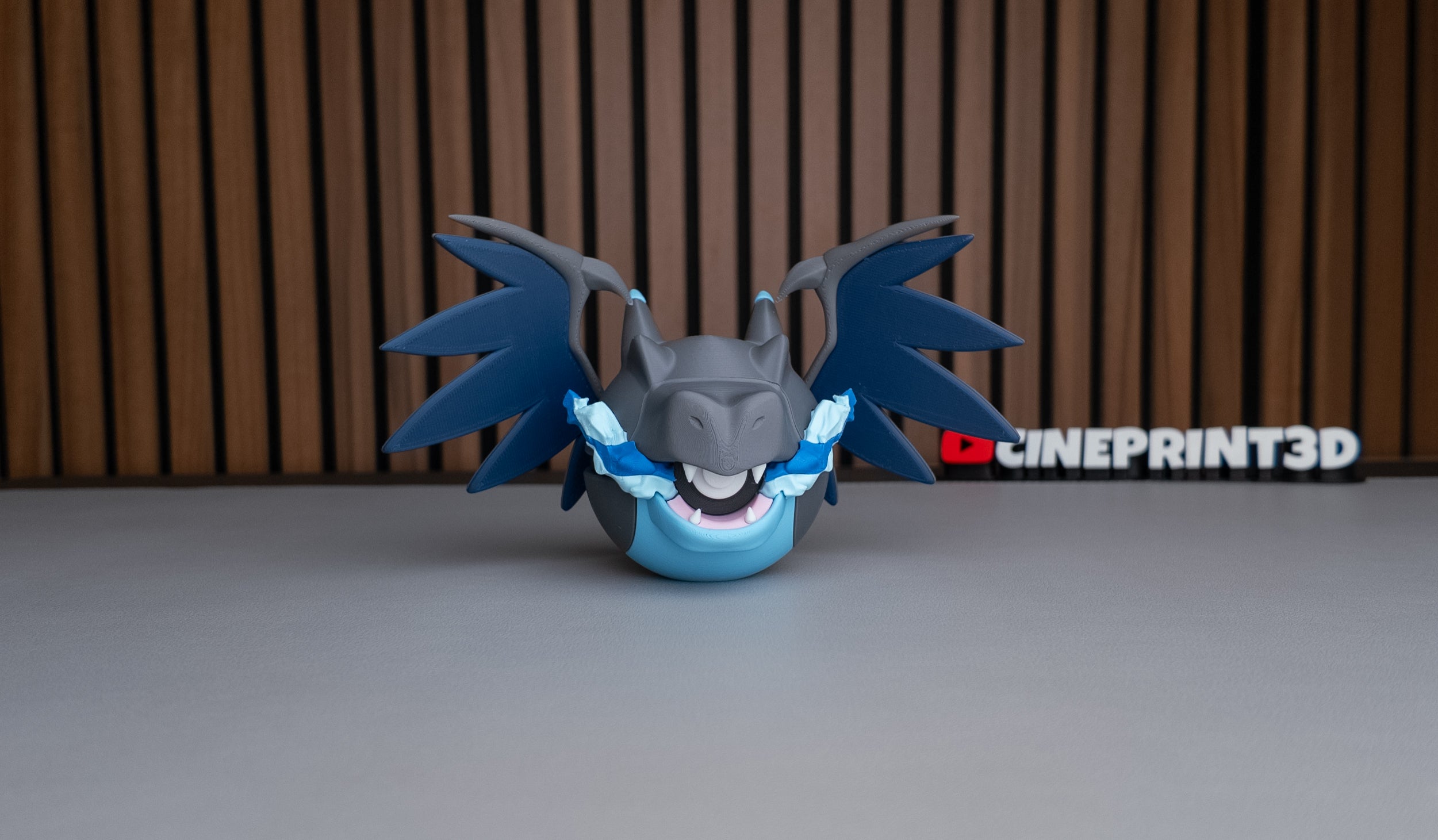 Mega Charizard X Ball