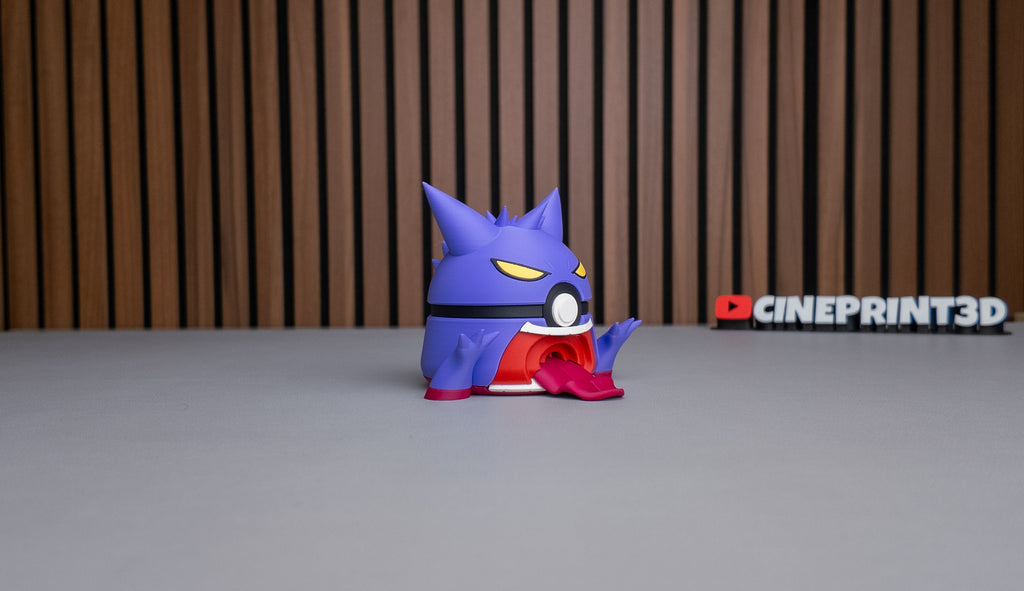 Gigantamax Gengar Ball